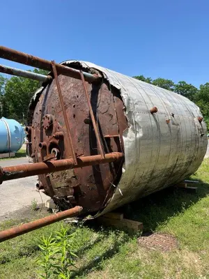 _UNKNOWN_ 3,000 GALLON Glass Lined Reactors | Perry Equipment (4)