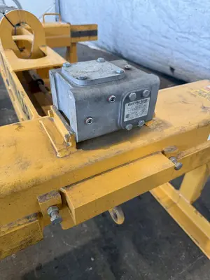USED CALDWELL 60S–2–84