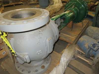 Fisher ET Steam Control Valve size 10x8 Unused Condition