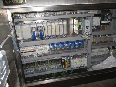 2014 STEER OMICRON 12P Wytłaczarki/Ekstrudery - dwuślimakowe współbieżne | Perry Equipment (16)
