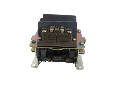 NEW SQUARE D 8501-P0-8 AC MAGNETIC RELAY 8501P08