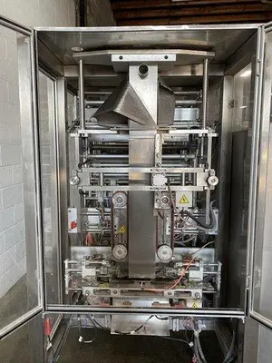 Quad Vertical-Form-Fill-Seal Machine