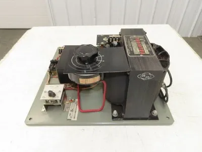 US Varidyne XR3-902410-D841 Exciter 22/440/550v 8/4/3amp 1Ph 1250 Frame 40vDC