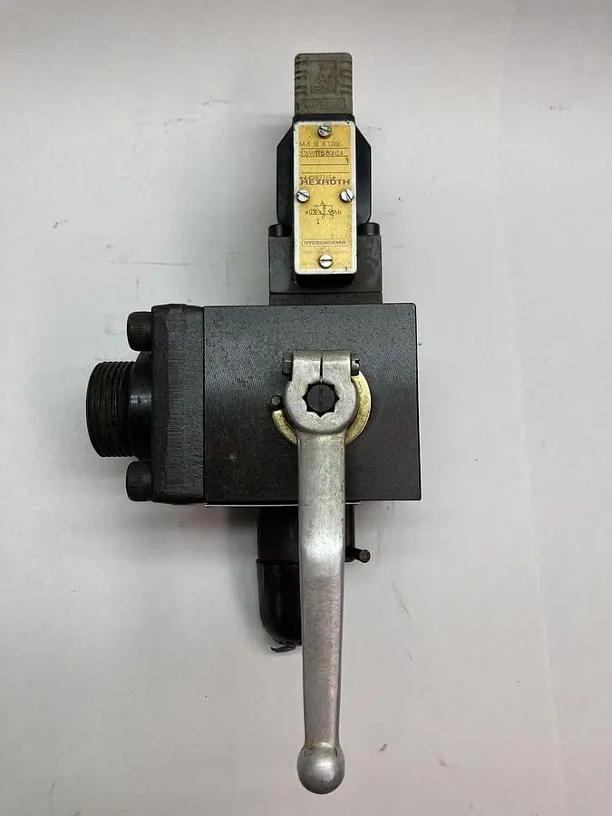 USED REXROTH M-3 SE 6 U20/315W115-60NZ4