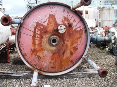 2,500 L Hastelloy C4 clad reactor