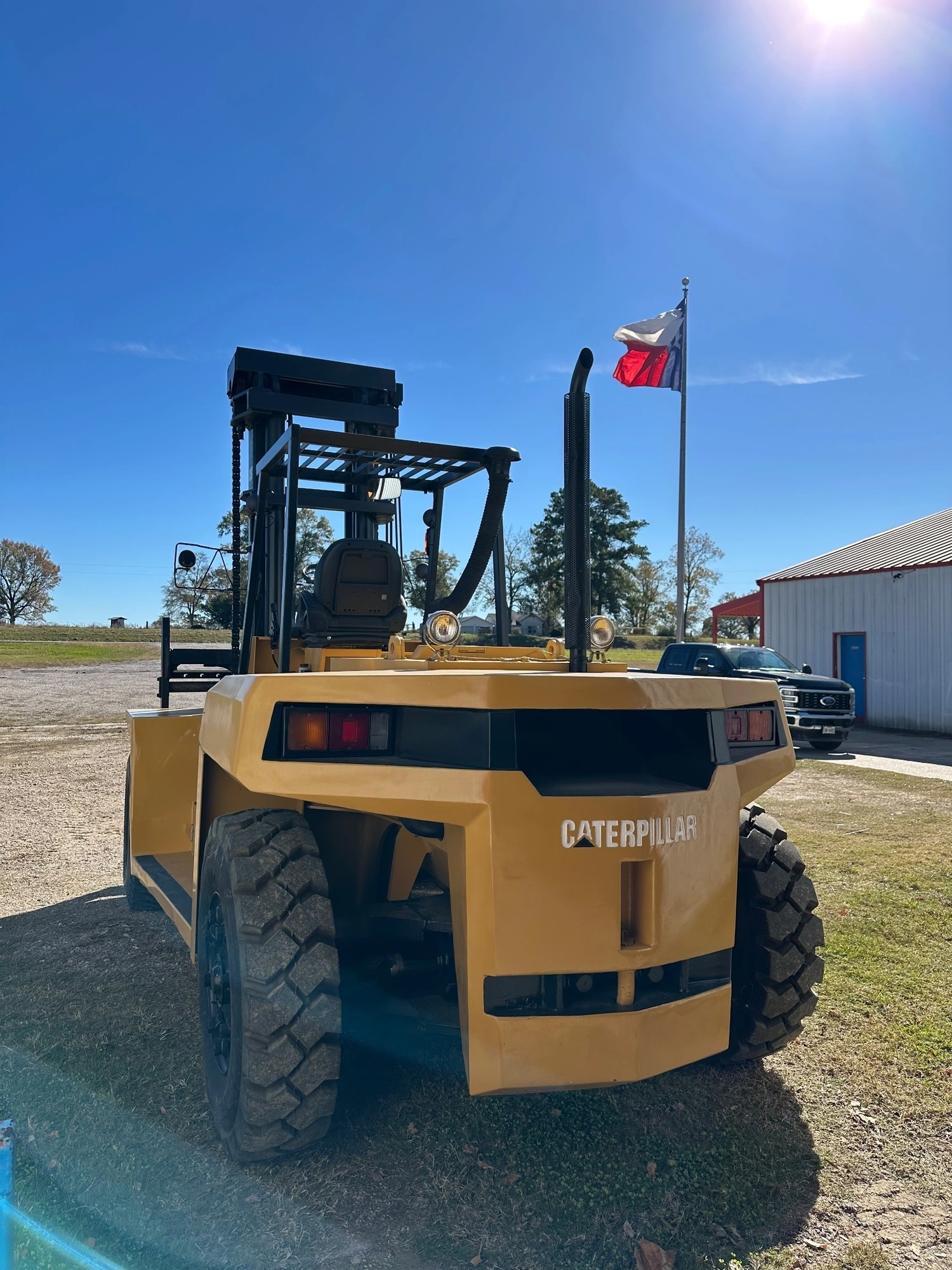 USED 2001 CATERPILLAR DP-150