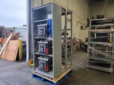 USED SQUARE D NW12H1