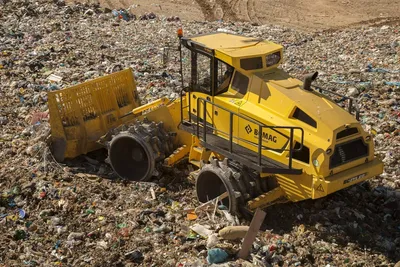 BOMAG BC 573 RB-5 Landfill Compactor | Mid South Machinery (4)