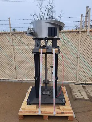 Capper, Inline, Chuck Screw Capper, Automatic, Cap Feeder #C745456