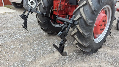 USED 1982 INTERNATIONAL 274