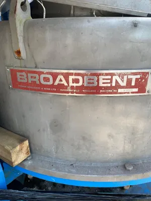 BROADBENT 46A Korbzentrifuge | Perry Equipment (6)