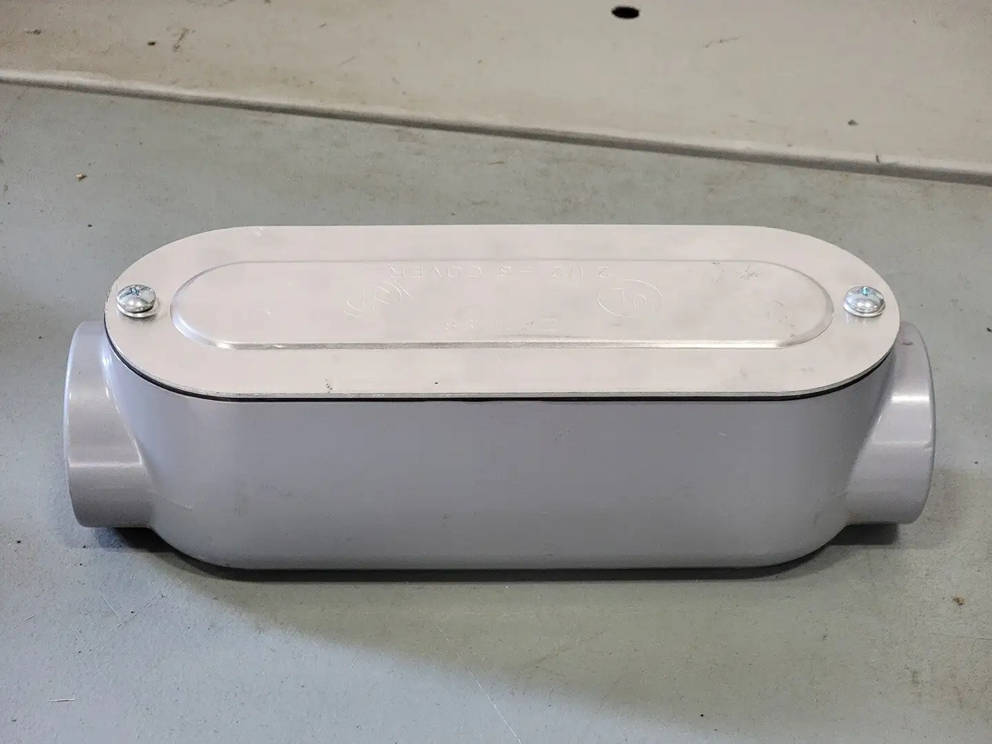 USED CROUSE-HINDS E121488