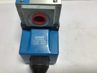 Vickers F3DG4S4016CB60 Pilot Valve Model F3-DG4S4WT-016C-B-60 PN: 868982