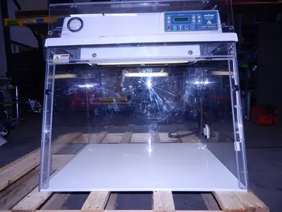 Used _UNKNOWN_ _UNKNOWN_ Laminar Flow Hoods Texas US | Aucto #1509931