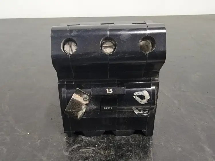 Used FEDERAL PIONEER NB315 Switchgears British Columbia CA | Lenmark #242872