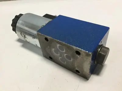 USED REXROTH 4WE6Y62/EG24N9K4SO9