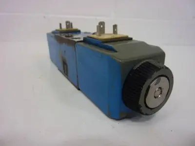 USED VICKERS DG4V-3-6C-M-U-HL7-60