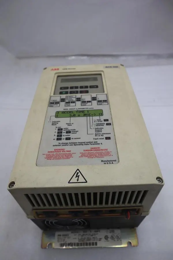 ABB ACS500 AC Drive ACS501-002-4-00P2 2 HP 3 PH STOCK 2267-A