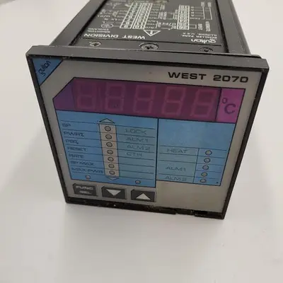 Used GULTON GULTON WEST 2070 MICROTUNE TEMPERATURE CONTROLLER Temperature Controls | ND Industrial Surplus #1216786