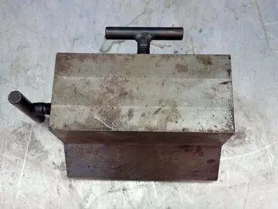 Machinist V-block