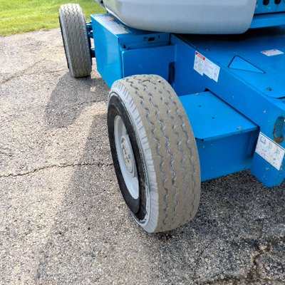 Used 2015 Z-45/25J DC Genie Articulating Boom Lifts Wisconsin US | Stack Equipment #1418798