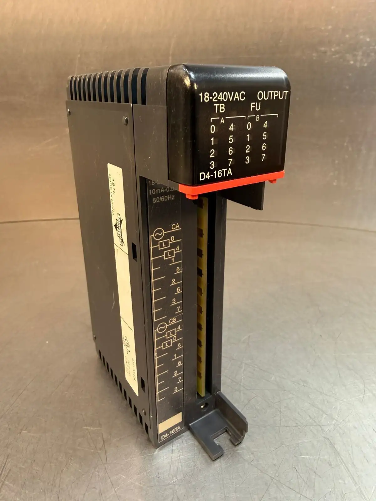 Automation Direct D4-16TA 240VAC Output Module (9.3.4)