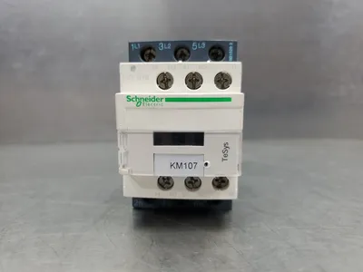 Schneider Electric LC1D18 Contactor, 600V Coil 32A 3-15HP. 4B-36