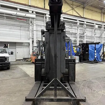 Used 2003 VERSALIFT VERSALIFT 40/60 Internal Combustion Forklifts: Pneumatic Tire Illinois US | Forklift Exchange #1274858