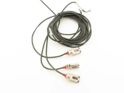 Keyence PR-FB30P3 Mini Photoelectric Sensor Flat Reflective 48" Cable  Lot of 3