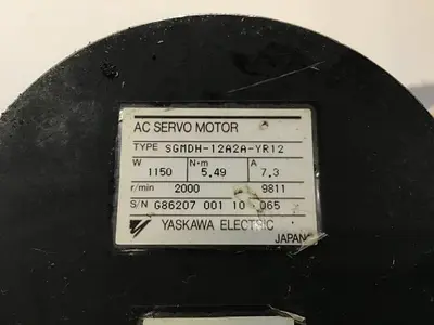 USED YASKAWA ELECTRIC SGMDH-12A2A-YR12