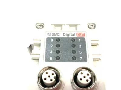 USED SMC DIGITAL OUTPUT MODULE PNP 8-POINT 4XM12