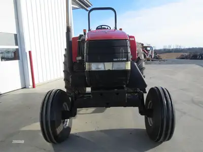 Used 2000 CASE IH MX110 Utility Tractors Pennsylvania US | Zimmerman Farm Service #1409998