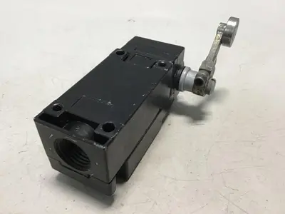 USED SQUARE D 9007-AEQ2699