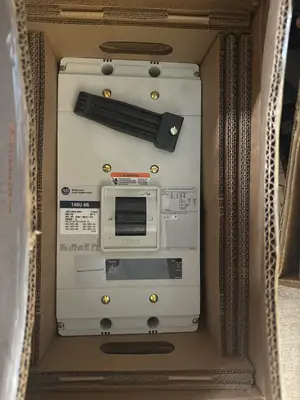 ALLEN BRADLEY 140U-N6L3-E12 / 140UN6L3E12 + 140U-NRP3-E12 Rate Plug (BIN1.2.3)
