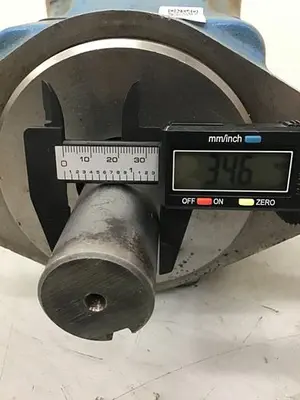 USED VICKERS 3520V38E8