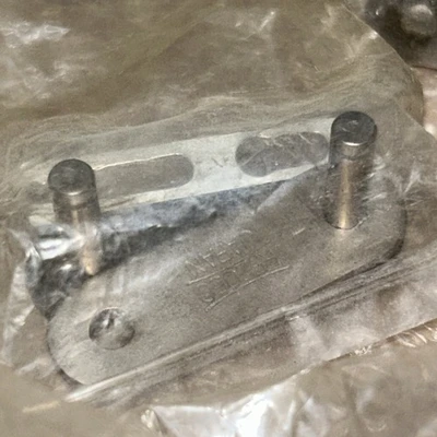 Assorted Lot Of TSUBAKI &PEER Connecting Links Fast Shipping!+ Warranty