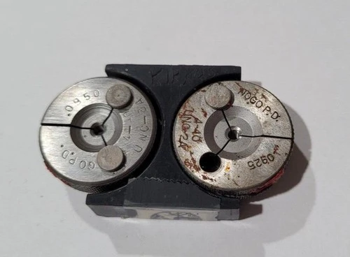 Set of 4-40 UNC-2A GO and NO GO Set Thread Ring Gage P.D. .0950 and .0925 Gages