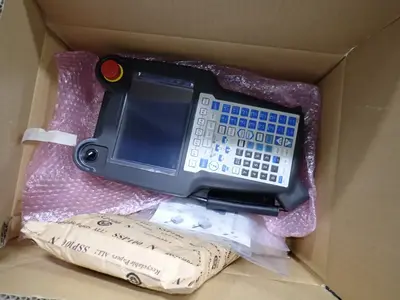 Used FANUC A05B2651B021 / R30IB Robots Ohio US | HGR 24 #891404