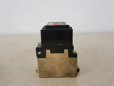 USED ALLEN-BRADLEY 700-P400A1