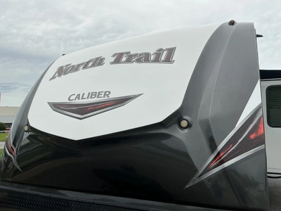Used 2019 HEARTLAND NORTH TRAIL CALIBER 31BHDD Campers, Caravans, Motorhomes Michigan US | Miedema Asset Management Group #1474478