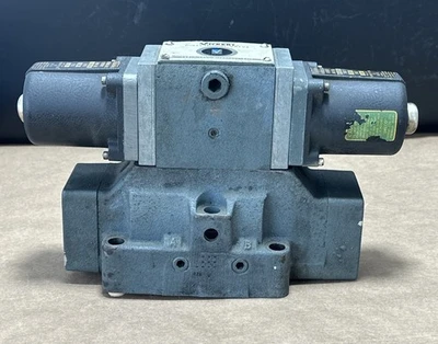 USED Vickers DG5S4 062C-E-H230AC6050 HF