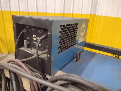 MILLER MODEL #SYNCROWAVE 250 AC/DC WELDER & RADIATOR-1 CHILLER: YOBRO #24819