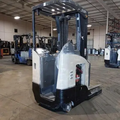 USED 2019 CROWN RR5725-45