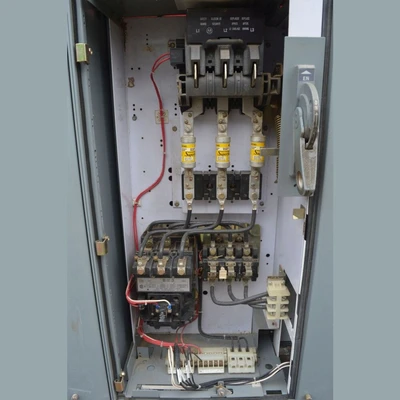 Allen Bradley 7 Bank Center Line 2100 Series MCC Panel