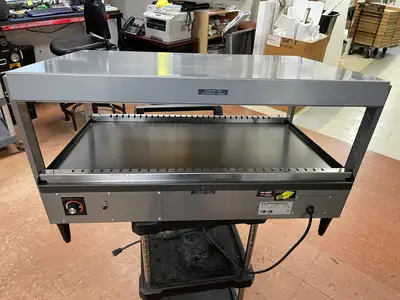 Used JS Used Hatco GRSDS-30 Glo-Ray 30" Heated Warming Display Shelf Merchandiser - 120V 790W - JS Countertop Display Warmers Illinois US | Falcon Restaurant Supply #1374939