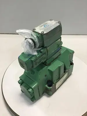 USED SPERRY VICKERS DG4V32AWB12