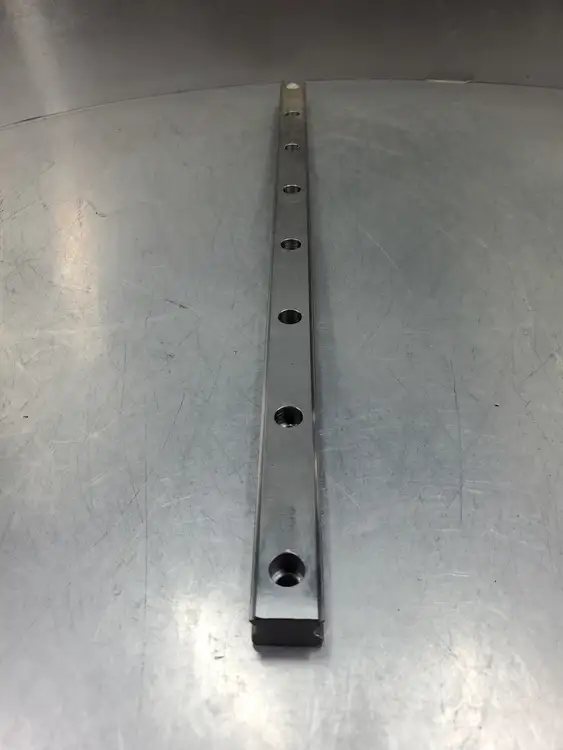 Used THK UHC07709-GK LINEAR GUIDE RAIL, 23.5" Linear Guides South Carolina US | Palmetto Automation #1161111