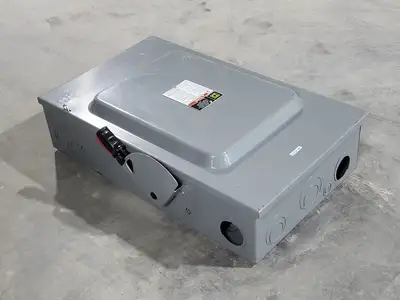USED SQUARE D CH364