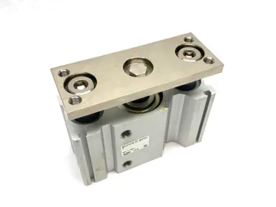 New | in-Stock SMC COMPACT GUIDE CYLINDER Misc Industrial Equipment | Maverick Industrial Sales #1112932