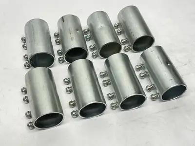 USED EGS EMT SET-SCREW COUPLING 1-1/4" LOT OF 8